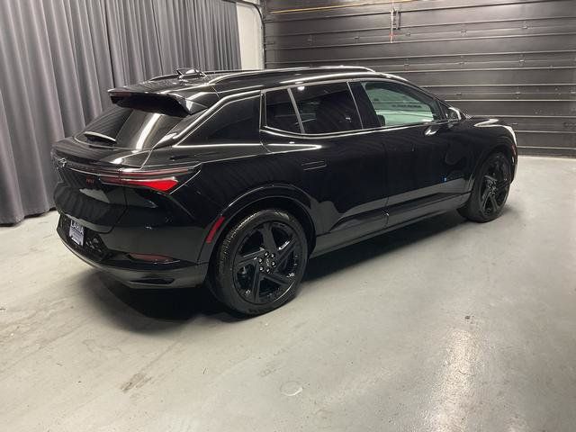 Used 2026 Chevrolet Equinox EV RS FWD image 7