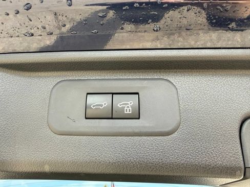 Used 2024 Toyota Grand Highlander AWD image 27
