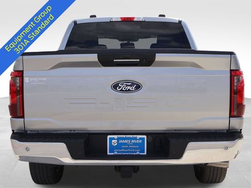 Certified 2024 Ford F150 XLT w/ Mobile Office Package RWD image 5