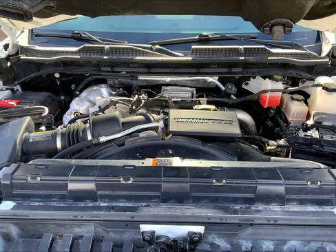 Used 2022 Chevrolet Silverado 2500 LT w/ Convenience Package image 31