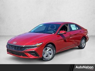 New 2026 Hyundai Elantra SE video 1