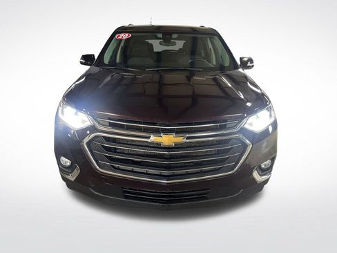 Used 2020 Chevrolet Traverse LT w/ Driver Confidence II Package AWD/4WD image 9