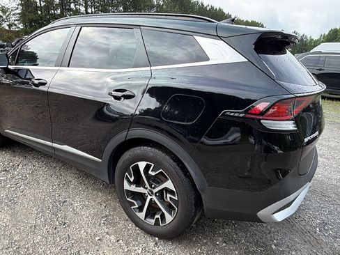 Used 2025 Kia Sportage EX w/ Premium Package FWD image 10