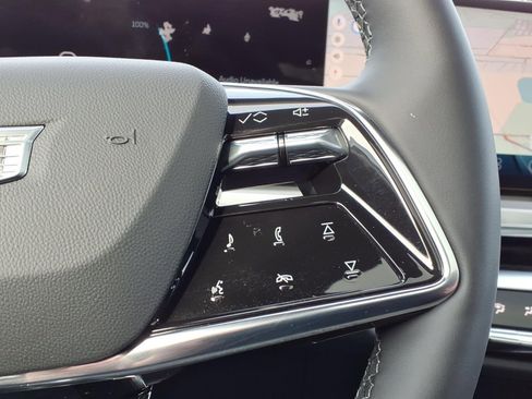 New 2026 Cadillac Lyriq Sport image 18