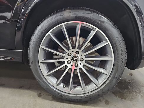 Certified 2024 Mercedes-Benz GLE 350 4MATIC image 36