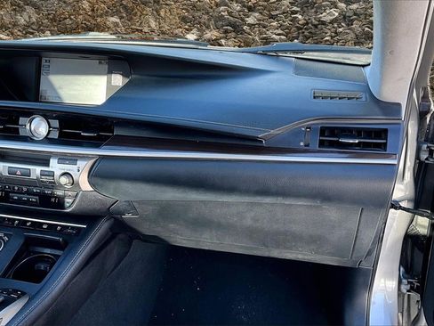 Used 2017 Lexus ES 350 image 14