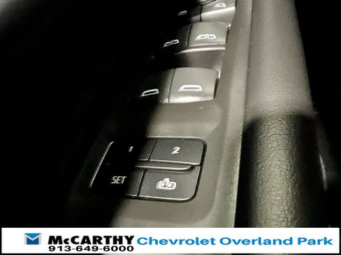 Used 2022 Chevrolet Tahoe Z71 w/ Luxury Package image 18