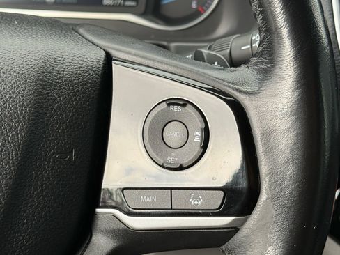 Used 2019 Honda Pilot Touring image 19