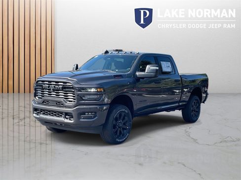 New 2026 RAM 2500 Big Horn image 4