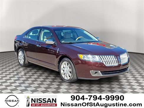 Used 2012 Lincoln MKZ image 1