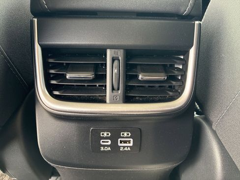 Used 2023 Subaru Outback Premium AWD/4WD image 15