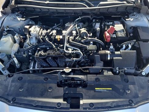 Certified 2024 Nissan Altima 2.5 SV image 30