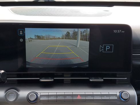 Used 2025 Hyundai Kona SEL image 25