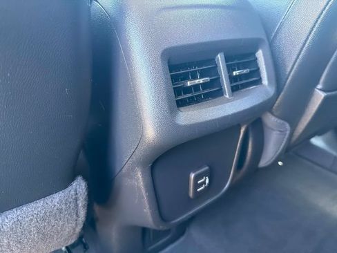 Used 2023 GMC Terrain SLT w/ Tech Package AWD/4WD image 16