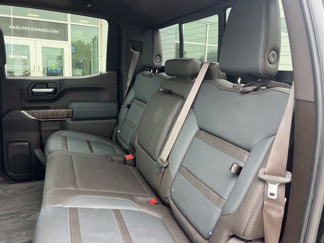 Used 2021 GMC Sierra 1500 Denali w/ Denali Ultimate Package AWD/4WD image 9