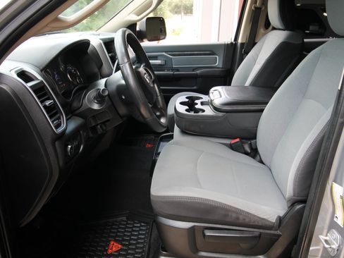 Used 2020 RAM 2500 Big Horn AWD/4WD image 22
