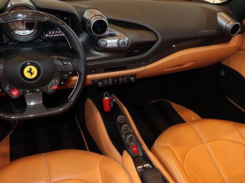 Certified 2022 Ferrari F8 Tributo image 58