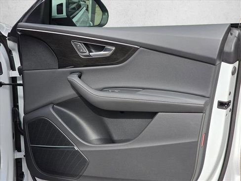 New 2026 Audi Q8 Premium Plus image 11