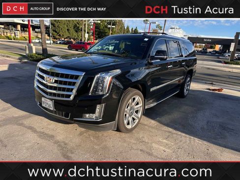 Used 2016 Cadillac Escalade ESV Premium image 1