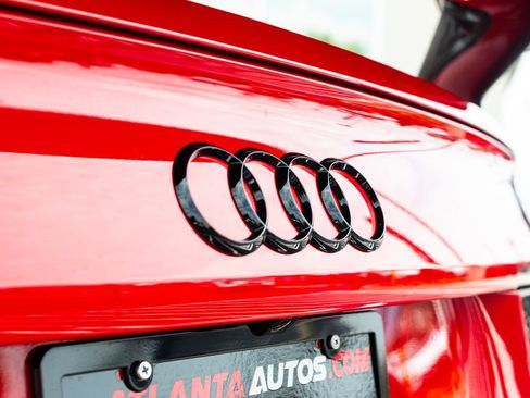 Used 2017 Audi R8 V10 w/ Carbon Exterior Package AWD/4WD image 18