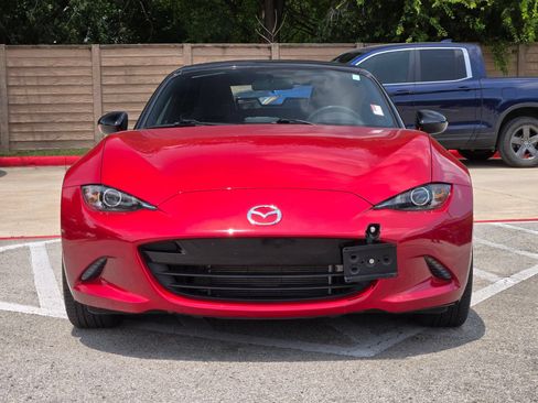 Used 2016 MAZDA MX-5 Miata Club RWD image 8