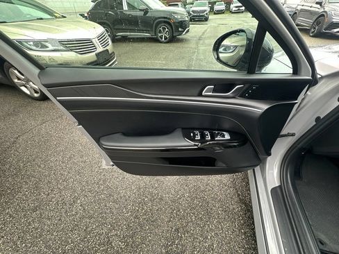 Used 2025 Kia K5 GT w/ GT1 Package FWD image 10