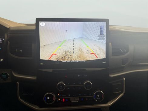 Certified 2023 Ford Expedition Max XLT image 31