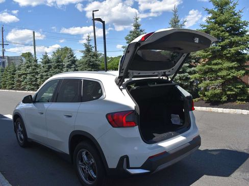 Certified 2023 BMW X1 xDrive28i w/ Premium Package AWD/4WD image 19