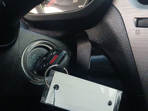 Used 2014 Subaru Legacy 2.5i Sport image 19