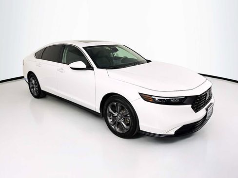 Certified 2023 Honda Accord EX image 1