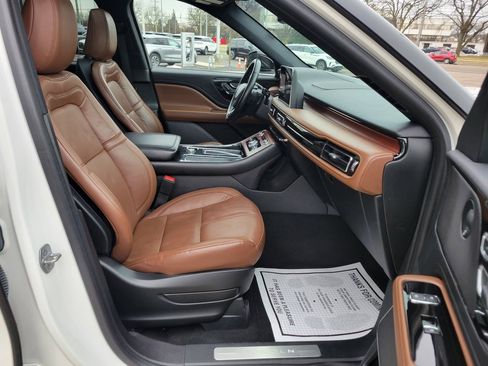 Certified 2023 Lincoln Aviator Reserve w/ Elements Package Plus image 35