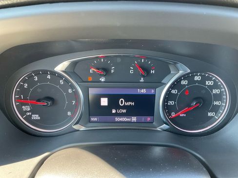 Used 2023 GMC Acadia SLE w/ Driver Convenience Package image 18