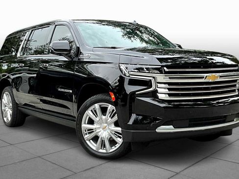 Used 2023 Chevrolet Suburban High Country w/ Premium Package 2 image 2