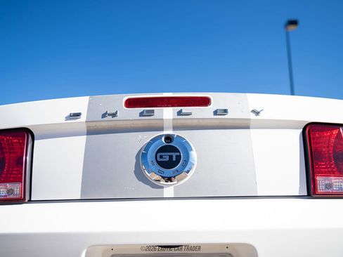 Used 2007 Ford Mustang GT image 50