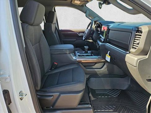 New 2026 Chevrolet Silverado 1500 LT Trail Boss w/ Dark Appearance Package AWD/4WD image 17