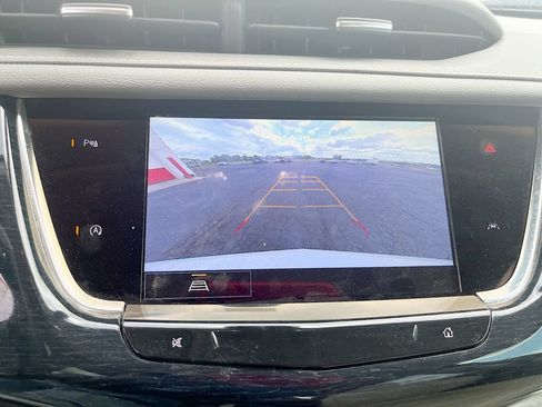 Used 2024 Cadillac XT6 Premium Luxury AWD/4WD image 14