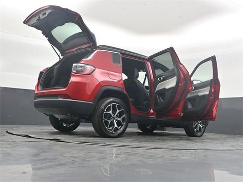 New 2026 Jeep Compass Limited image 51