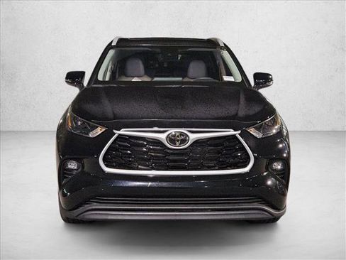New 2026 Toyota Highlander XLE AWD/4WD image 6