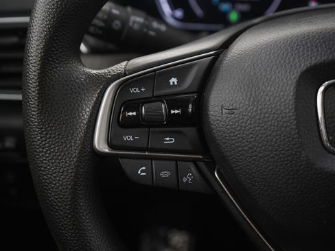 Used 2020 Honda Accord EX image 23