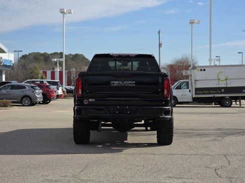 Used 2023 GMC Sierra 1500 AT4 w/ AT4 Premium Package image 5