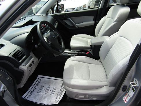 Used 2015 Subaru Forester 2.5i Premium w/ Protection Package #1 AWD/4WD image 15