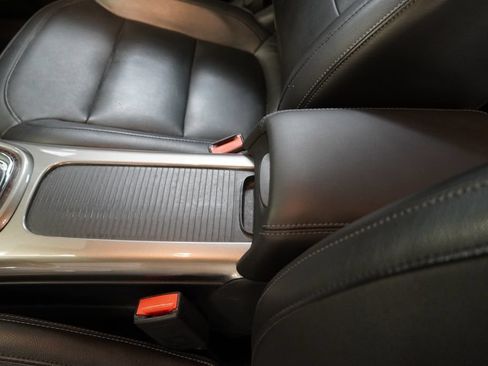 Used 2013 Chevrolet Malibu LTZ FWD image 25