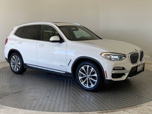 Used 2018 BMW X3 xDrive30i w/ Premium Package image 7