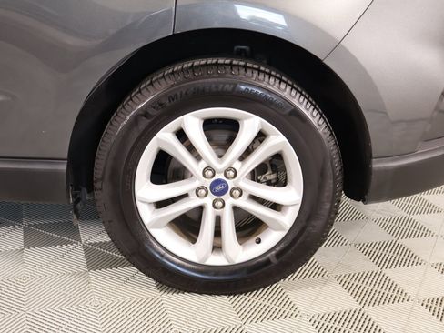 Used 2020 Ford Edge SEL FWD image 19