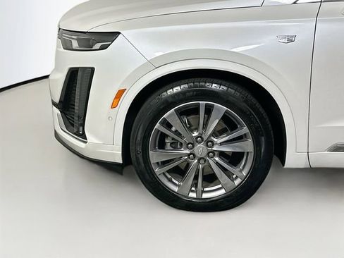 Used 2024 Cadillac XT6 Premium Luxury w/ Technology Package image 36