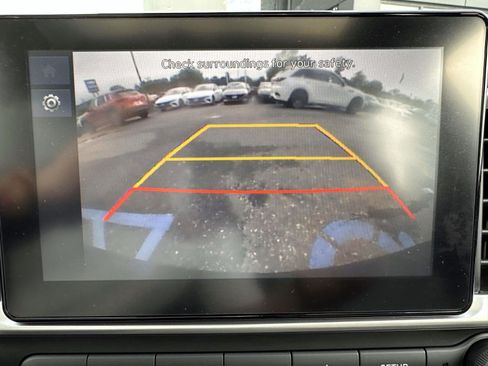 Used 2023 Hyundai Venue SEL w/ Cargo Package FWD image 21