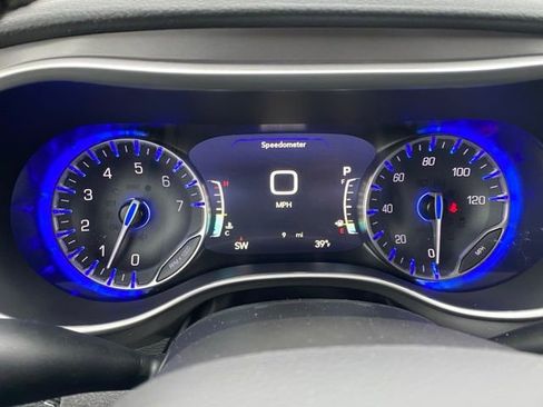 New 2026 Chrysler Pacifica Select image 20