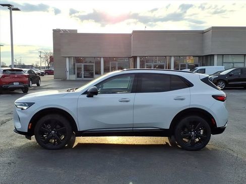 Used 2023 Buick Envision Essence w/ Sport Touring Package AWD/4WD image 12