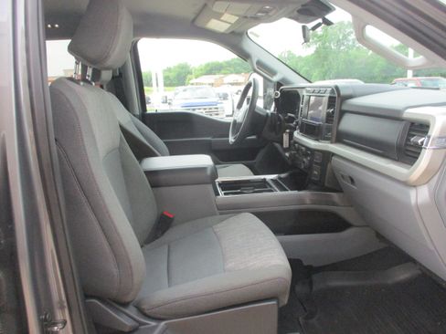 Used 2024 Ford F350 XLT w/ 360-Degree Camera Package AWD/4WD image 18