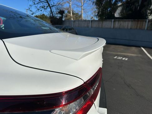 Certified 2021 Toyota Camry SE w/ Carpet Mat Package (TMS) image 8